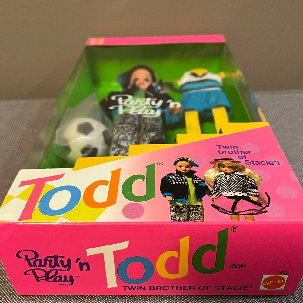 🆕NIB Todd Doll – Mattel – Soccer Outfit – 90’s Nostalgia — Barbie - Picture 3 of 7